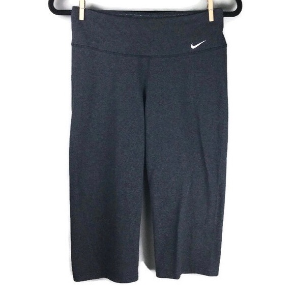 Nike Dri-Fit Heather Gray Capri Pants Sz Small - Picture 3 of 12